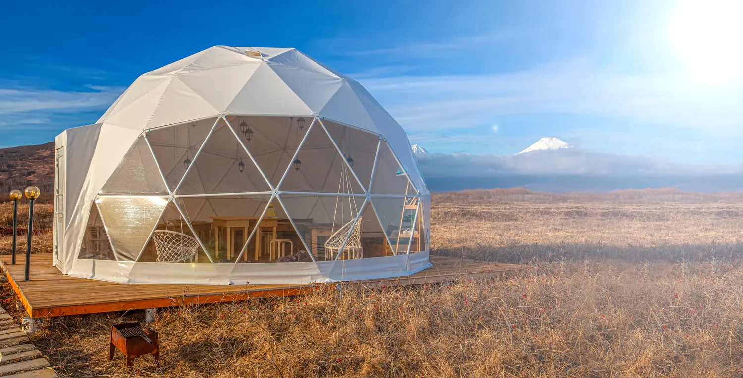Co to jest glamping?